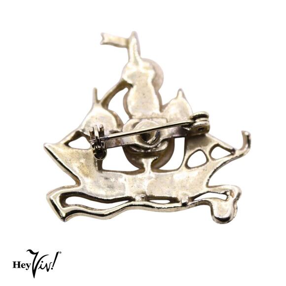 Vintage Sail Boat Scatter Pin w Mother of Pearl MOP Sails on Ship 1.5" - Hey Viv - Picture 2 of 3